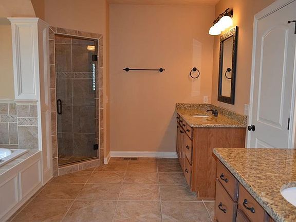 5th image of 9821 Soaring Eagle Ln