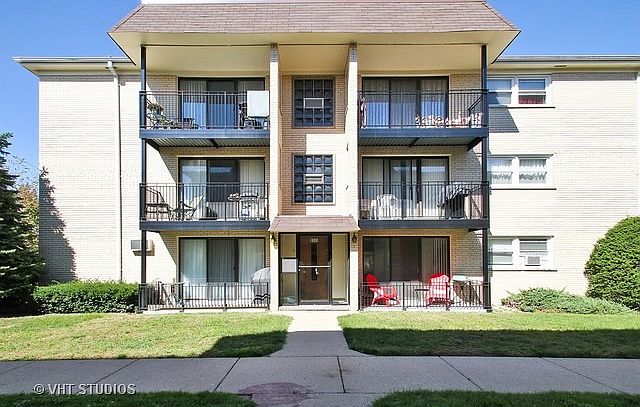 1st image of 6555 N Harlem Ave APT 2W