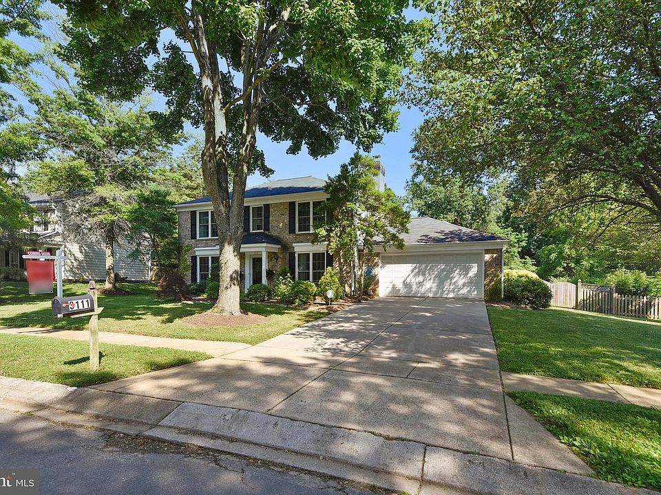 1st image of 3111 Catrina Ln