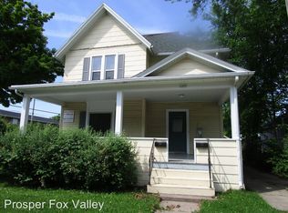 1207 High Ave #A, Oshkosh, WI 54901