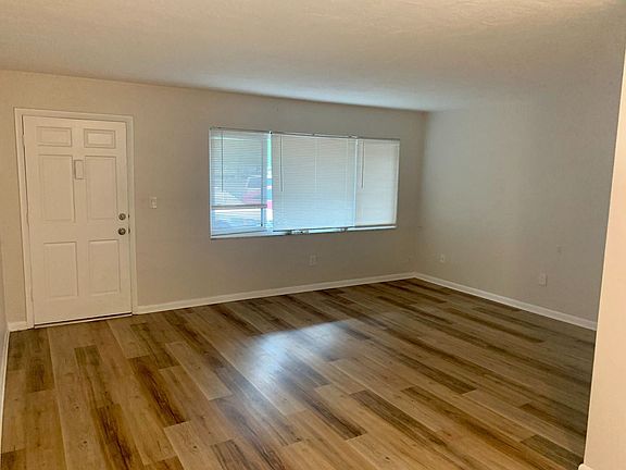 2nd image of 5900 22nd Ave N Unit 4
