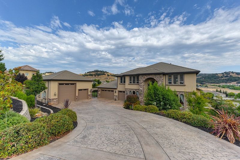 1st image of 5091 Thalia Dr