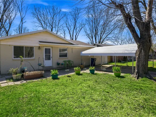 920 W Granite St, Siloam Springs, AR 72761