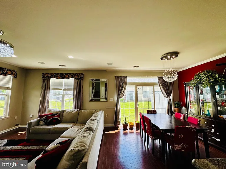 11 Morris Ln — Photo 13
