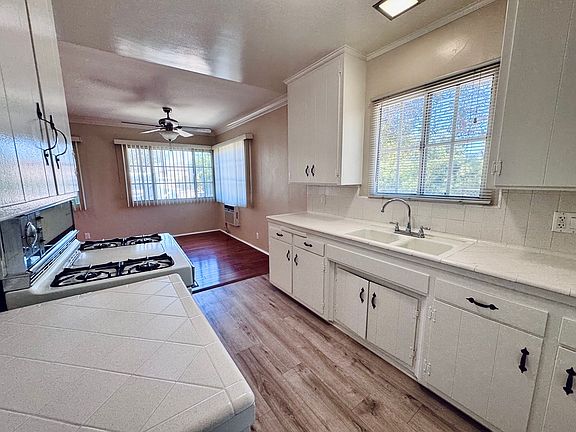 3rd image of 145 N Lamer St APT D