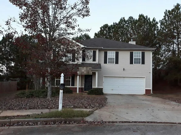 1102 Saint Phillips Ct, Locust Grove, GA 30248
