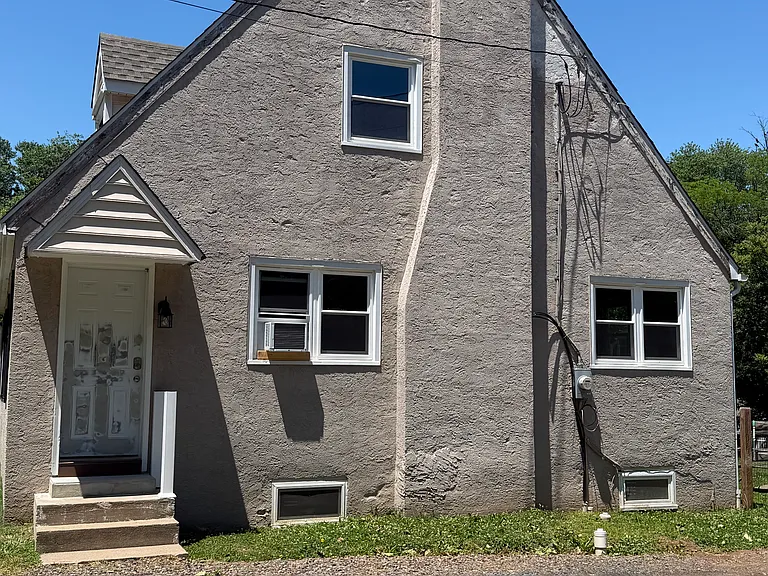 11 Willow Ave — Photo 22