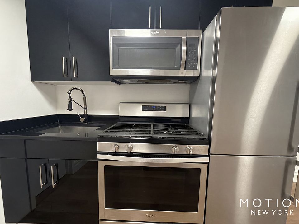 2nd image of 513 E 5th St APT 5B