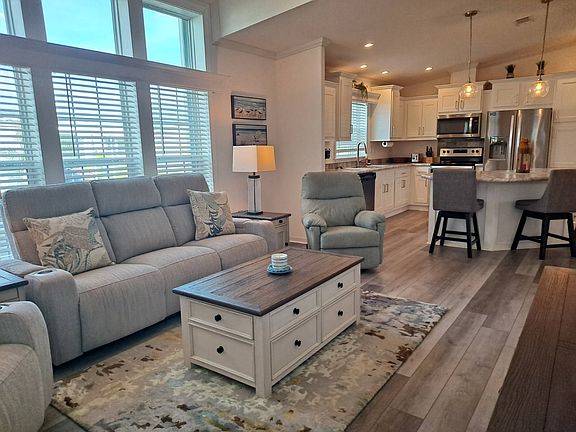 2nd image of 12116 SW County Road 769 Unit 72