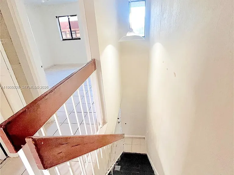 5712 W 25th Ct #5712 — Photo 26