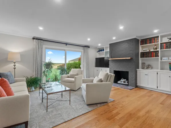 100 Dudley Avenue #D20, Old Saybrook, CT 06475