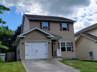 965 Norwood Village Ln, Maryville, TN 37801