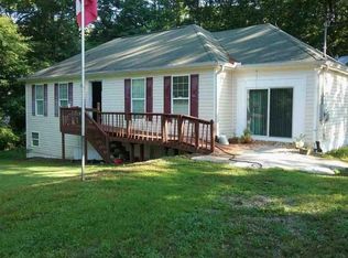 556 Old Corinth Rd, Buchanan, GA 30113