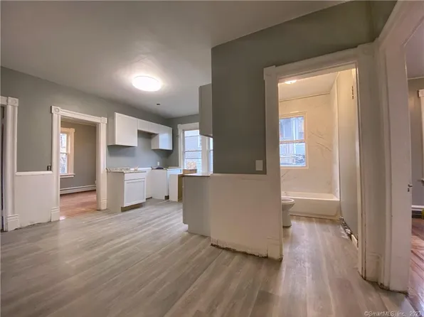 208 Clark Street, New Britain, CT 06053