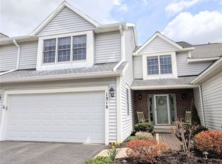 1318 Wellington Dr, Victor, NY 14564