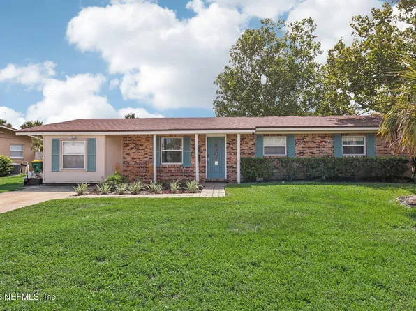 35 SANDRA Drive, Jacksonville Beach, FL 32250