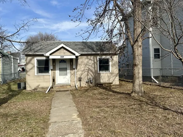 1021 Adams St, Quincy, IL 62301