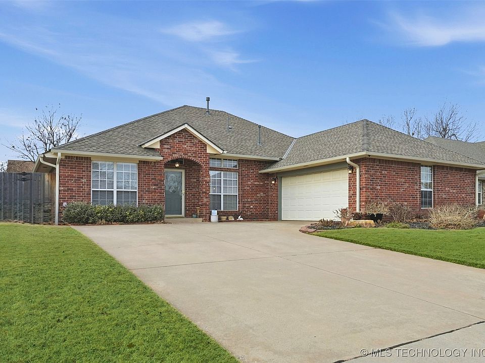1st image of 10513 Admiral Dr