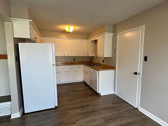 5th image of 6428 NW Arrowhead Dr