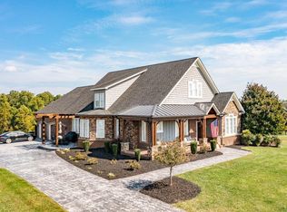 1194 W Crossing Dr, Forest, VA 24551
