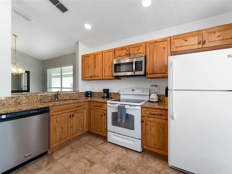 125 Allison Ave — Photo 6