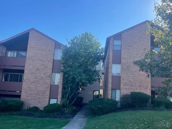 4900 Chalet Dr #801, Cincinnati, OH 45217