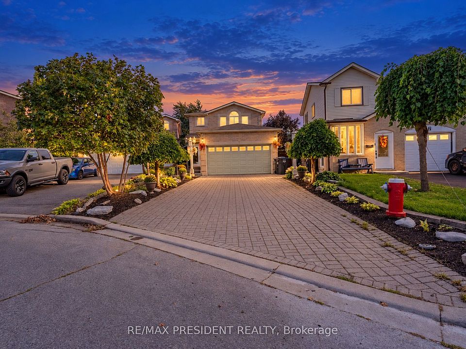 1st image of 9 Aster Ct