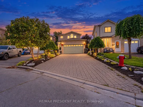 9 Aster Ct, Brampton, ON L6V 3P1