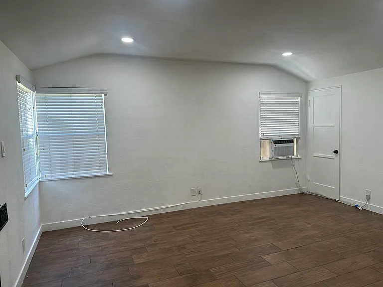 252 San Francisco Ave #256 — Photo 4