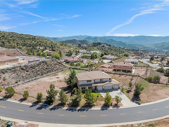 3rd image of 34250 McEnnery Canyon Rd