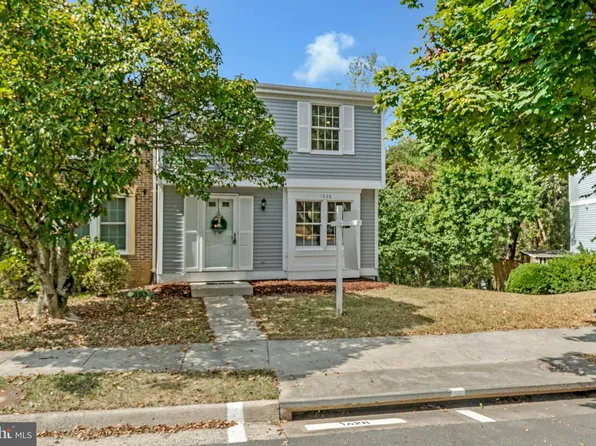 1628 Barnstead Dr, Reston, VA 20194