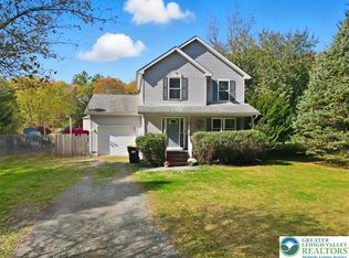 117 Summit Dr, Stroudsburg, PA