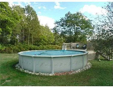 230 Michael Dr photo 1