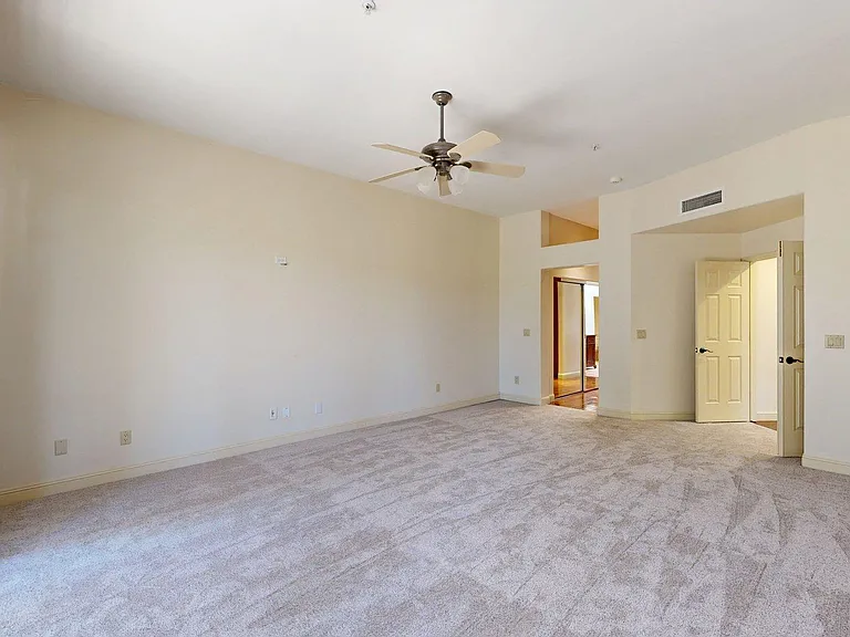 8100 E Camelback Rd #39 — Photo 15