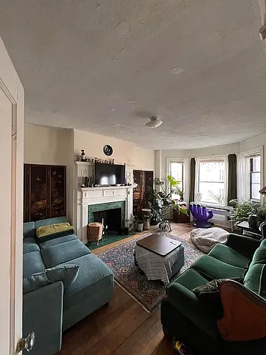 20 Glenville Ave #3 Photo 1