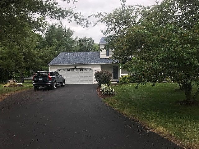 2nd image of 13 Scott Ln