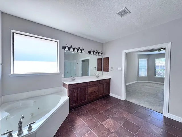 6504 Diamond Dr — Photo 15
