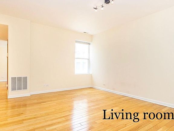 2nd image of 4902 N Springfield Ave APT 3