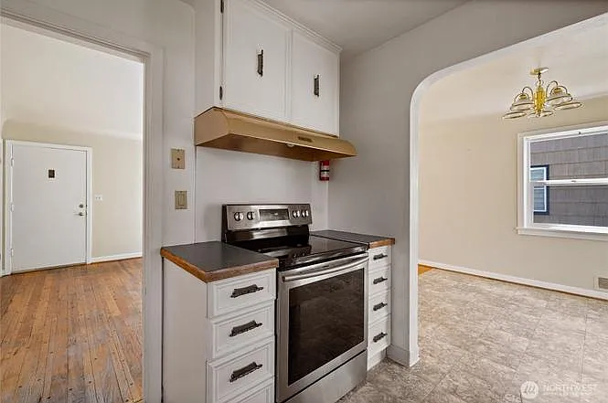 1010 N Union Ave — Photo 10