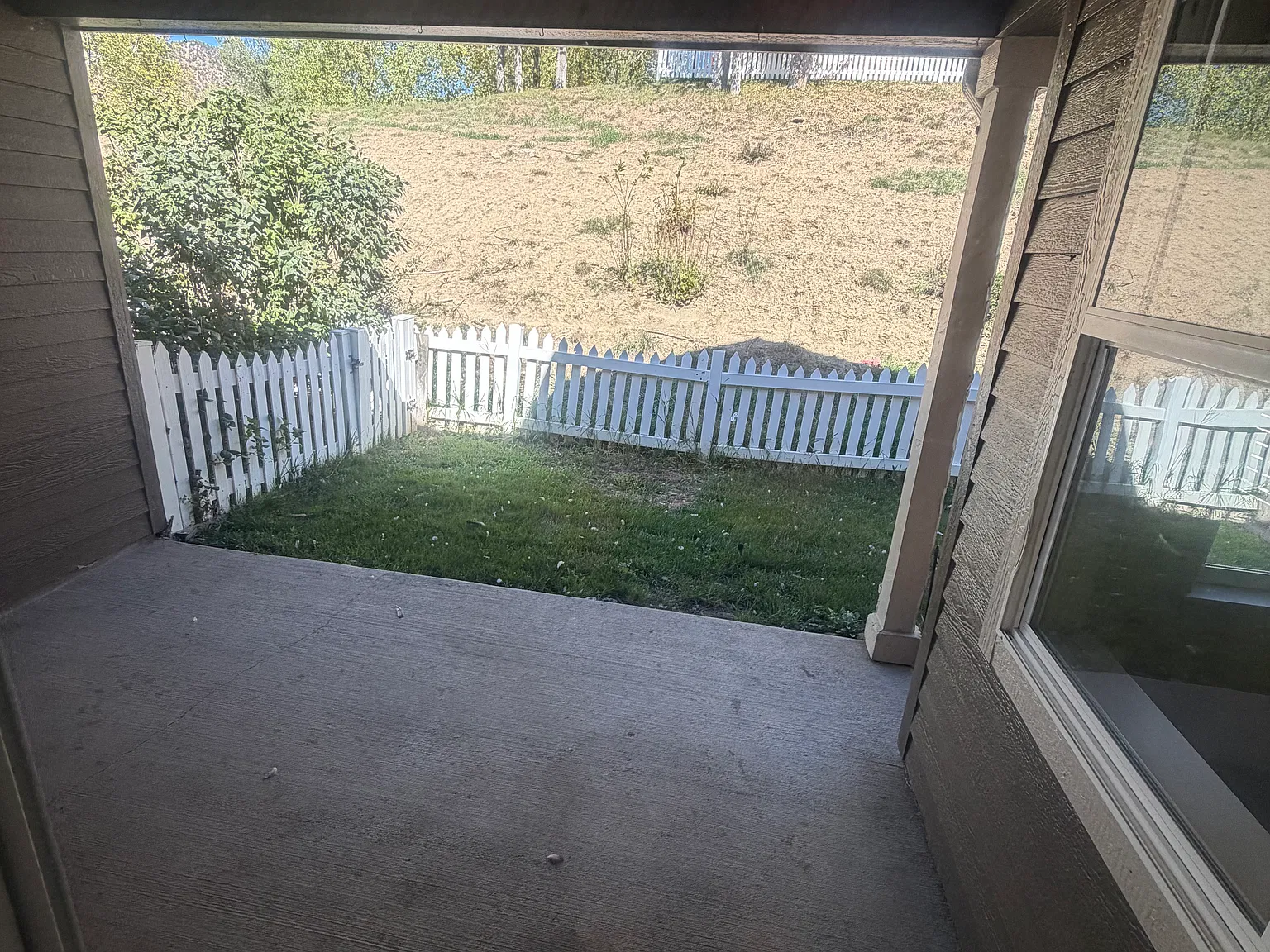3 bed, 1392 sqft, $2,650 — Photo 1