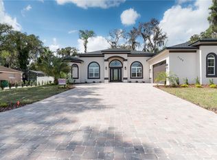 1122 E Lake Shore Blvd, Kissimmee, FL 34744