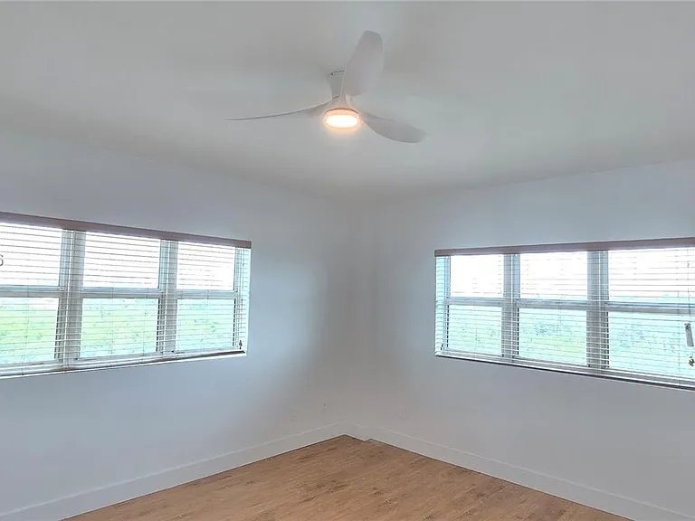 14951 Royal Oaks Ln #1001 — Photo 27