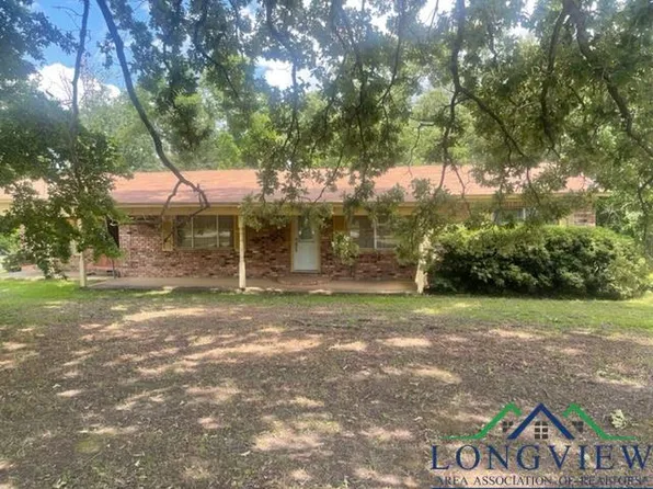 20 County Road 2232, Daingerfield, TX 75638