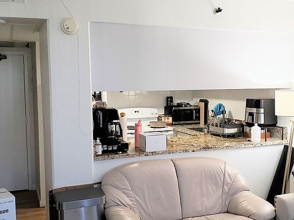 2nd image of 2499 Kapiolani Blvd APT 1106