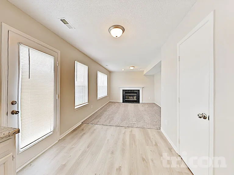 2022 Twin Leaf Ct — Photo 5