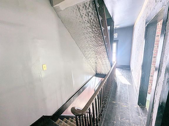 41st image of this home