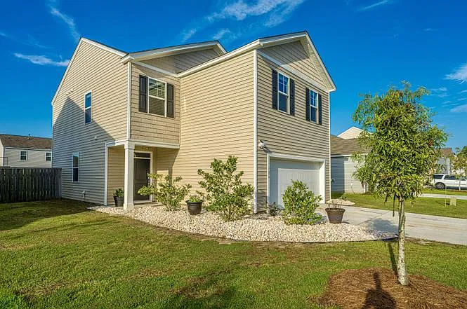 126 Lagoona Dr