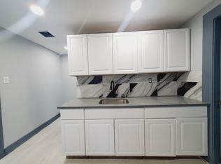 5 Wade Ave APT 3, Jersey City, NJ 07305