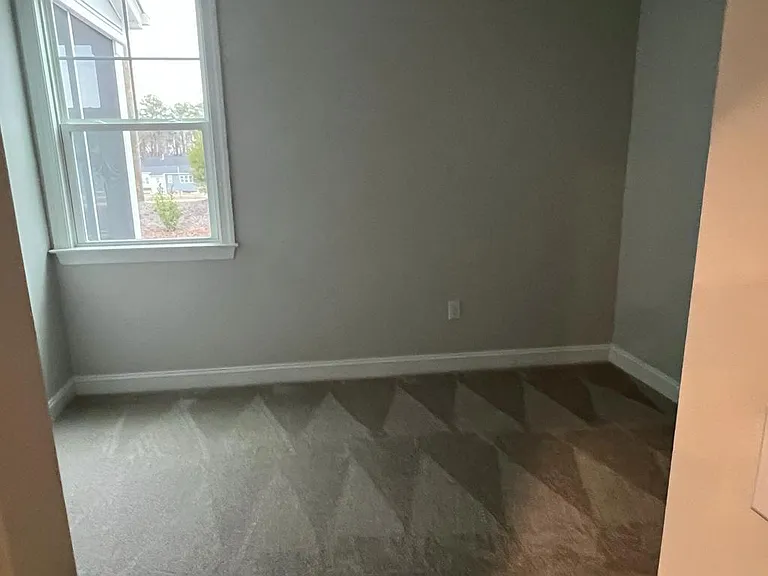 1303 Rosepine Dr — Photo 23