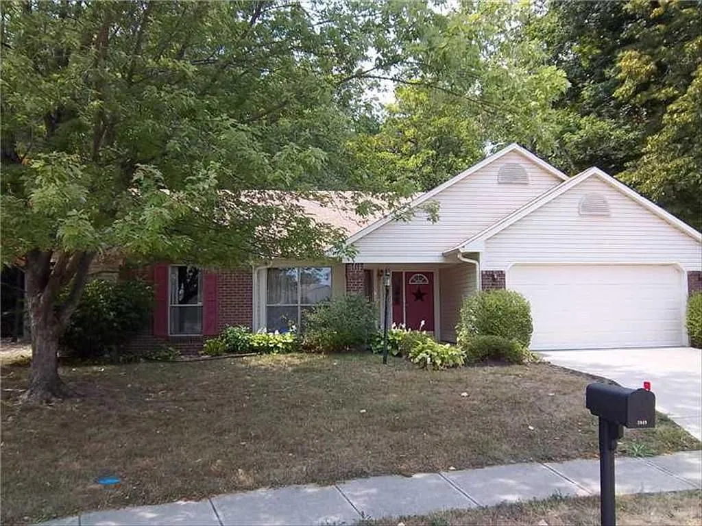 2049 Cycling Ln photo 1